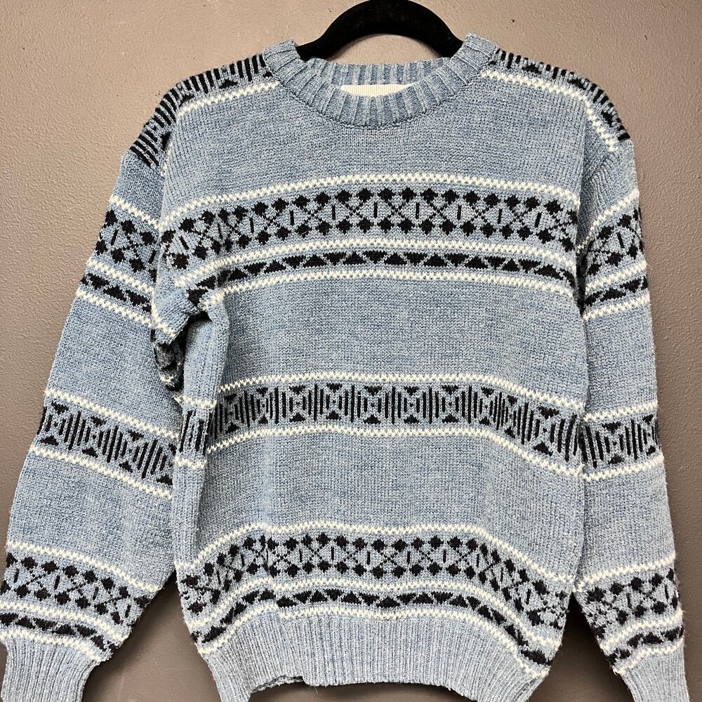 Vintage men's Medium McGregor blue black crewneck striped knit sweater